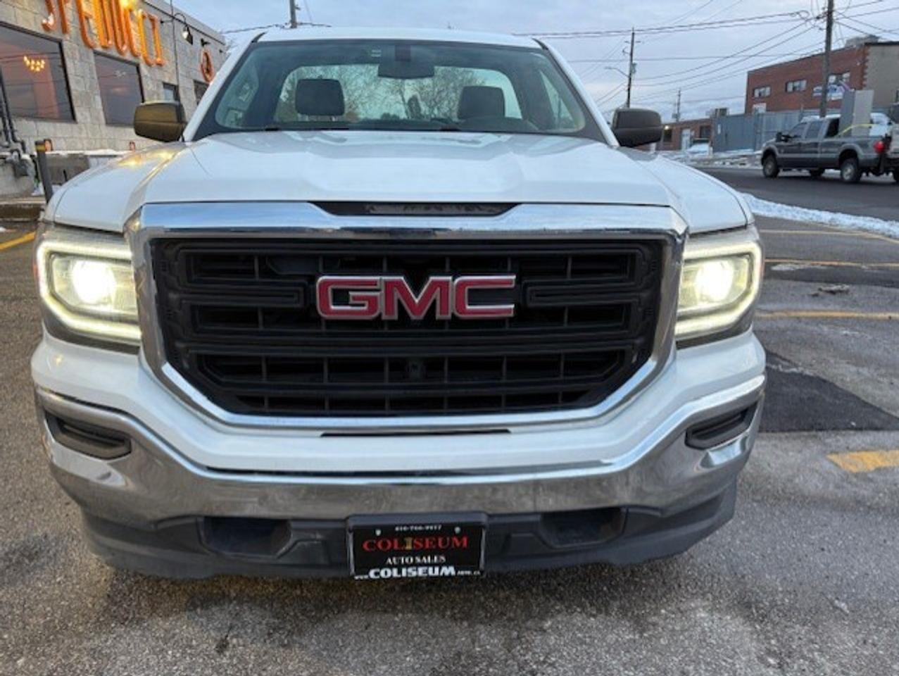 2017 GMC Sierra 1500 V6 ONLY 118,000KM-2 DOOR REGULAR CAB-8 FT LONG BOX Photo
