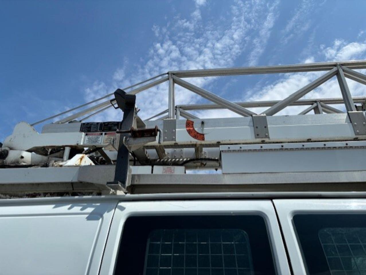 2012 Chevrolet Express BUCKET/BOOM/CHERRY PICKER **TELELIFT CRANE** Photo