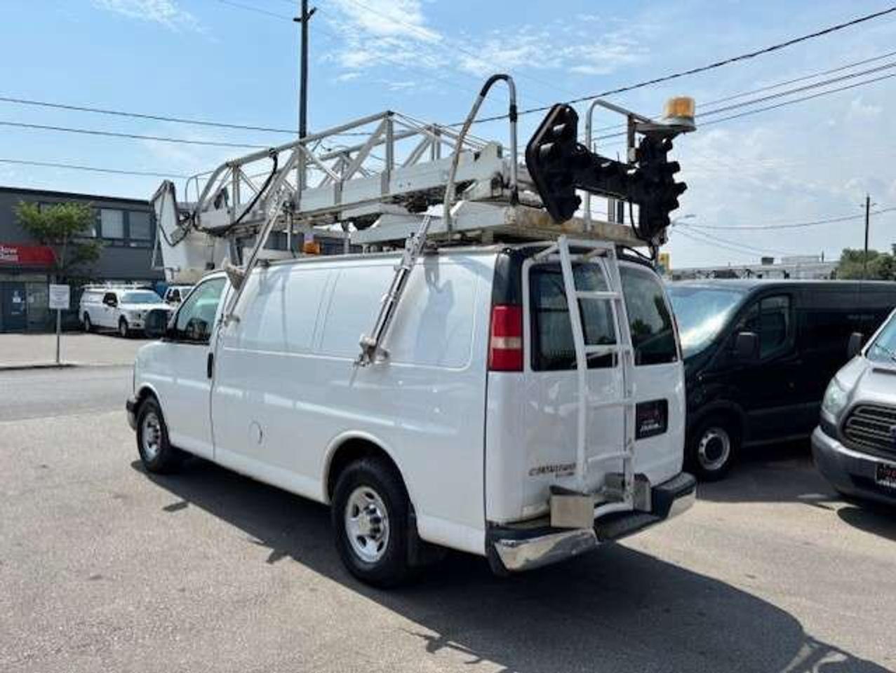 2012 Chevrolet Express 3500 BUCKET/BOOM/CHERRY PICKER **TELELIFT CRANE** Photo