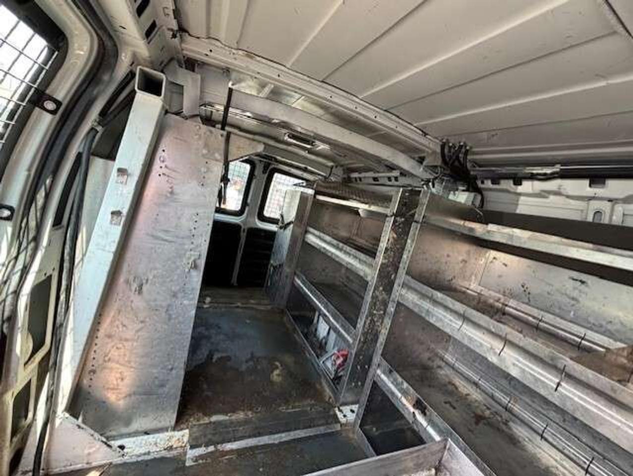2012 Chevrolet Express 3500 BUCKET/BOOM/CHERRY PICKER **TELELIFT CRANE** Photo