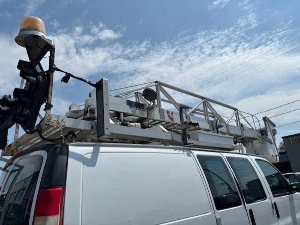 2012 Chevrolet Express 3500 BUCKET/BOOM/CHERRY PICKER **TELELIFT CRANE** Photo