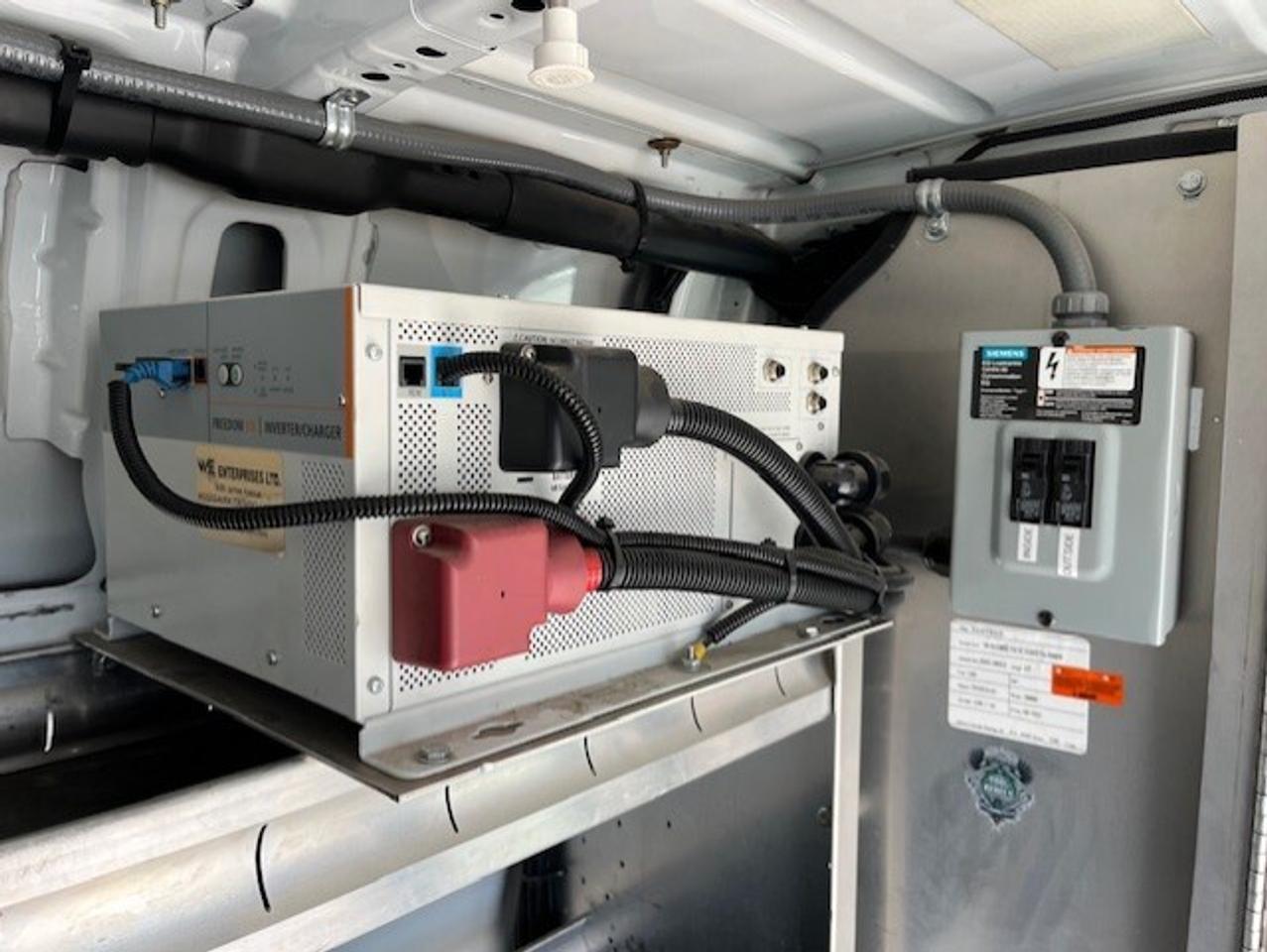 2013 Mercedes-Benz Sprinter 2500 144 HIGH ROOF-ONLY 73KM-LADDER RACKS-SHELVES Photo