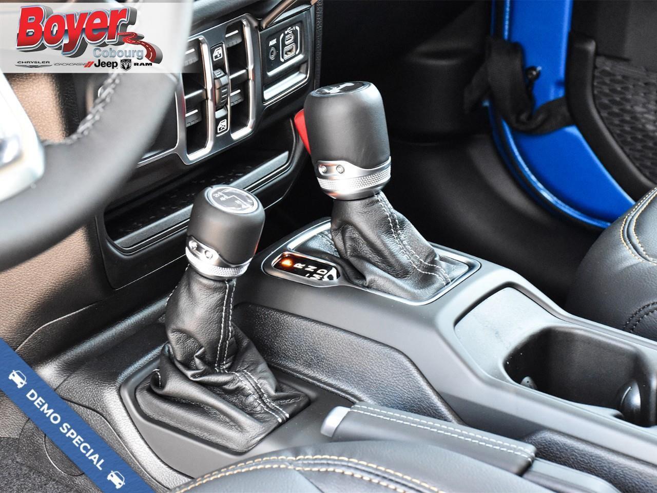 2025 Jeep Wrangler Sahara Photo