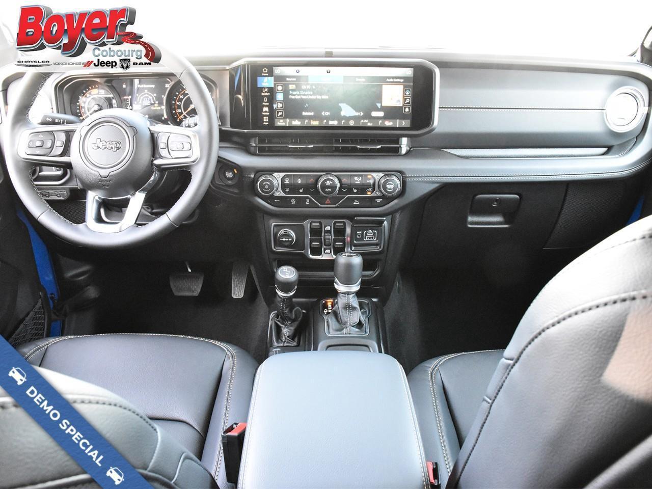 2025 Jeep Wrangler Sahara Photo