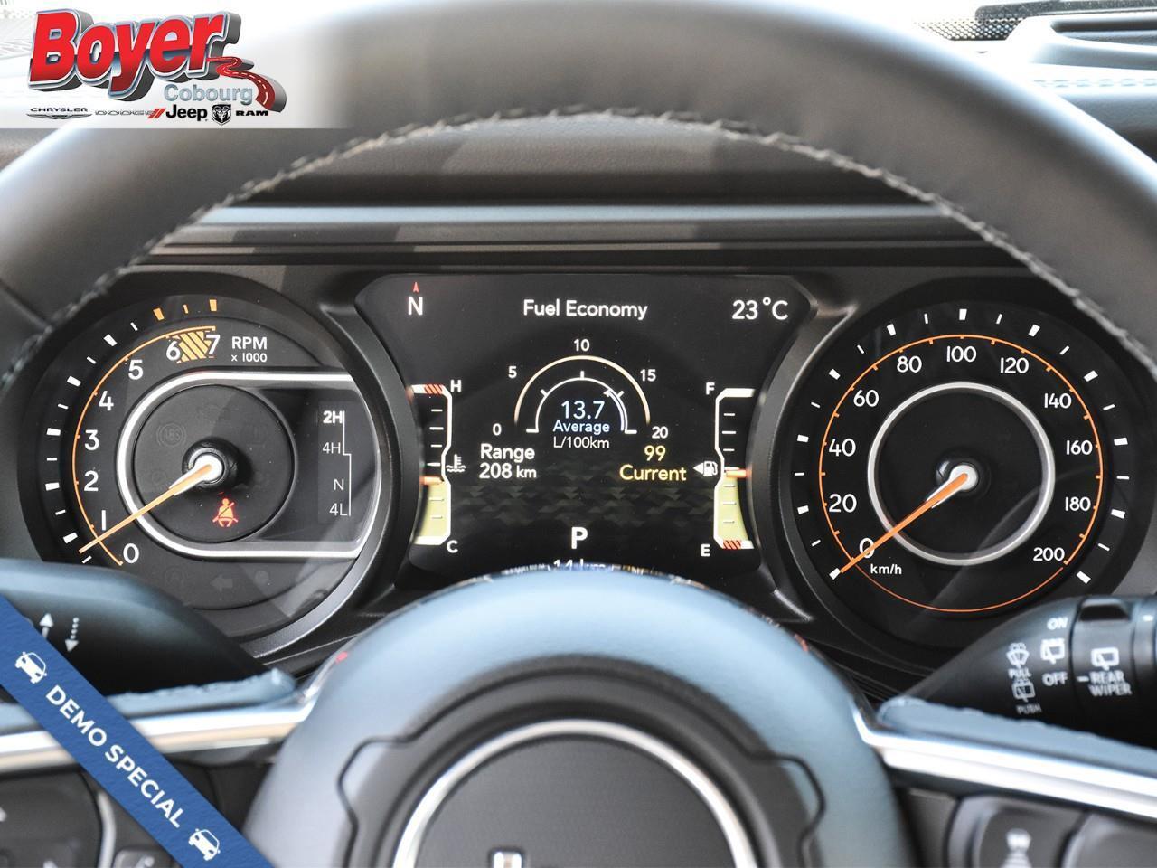 2025 Jeep Wrangler Sahara Photo