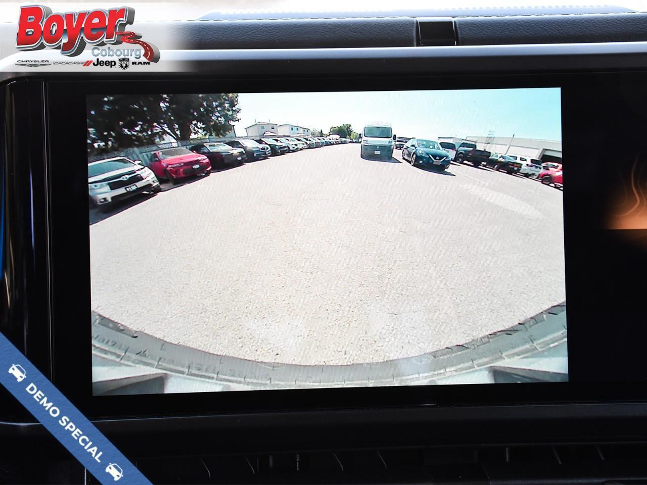 2025 Jeep Wrangler Sahara Photo