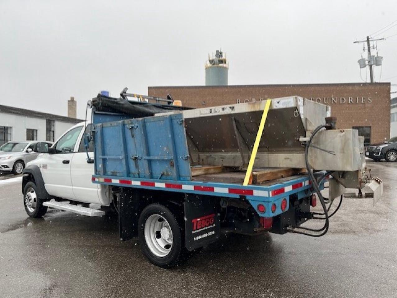 2008 Dodge RAM 5500 4500 6.7L CUMMINS DIESEL-DUMP BOX-SALTER- Photo2