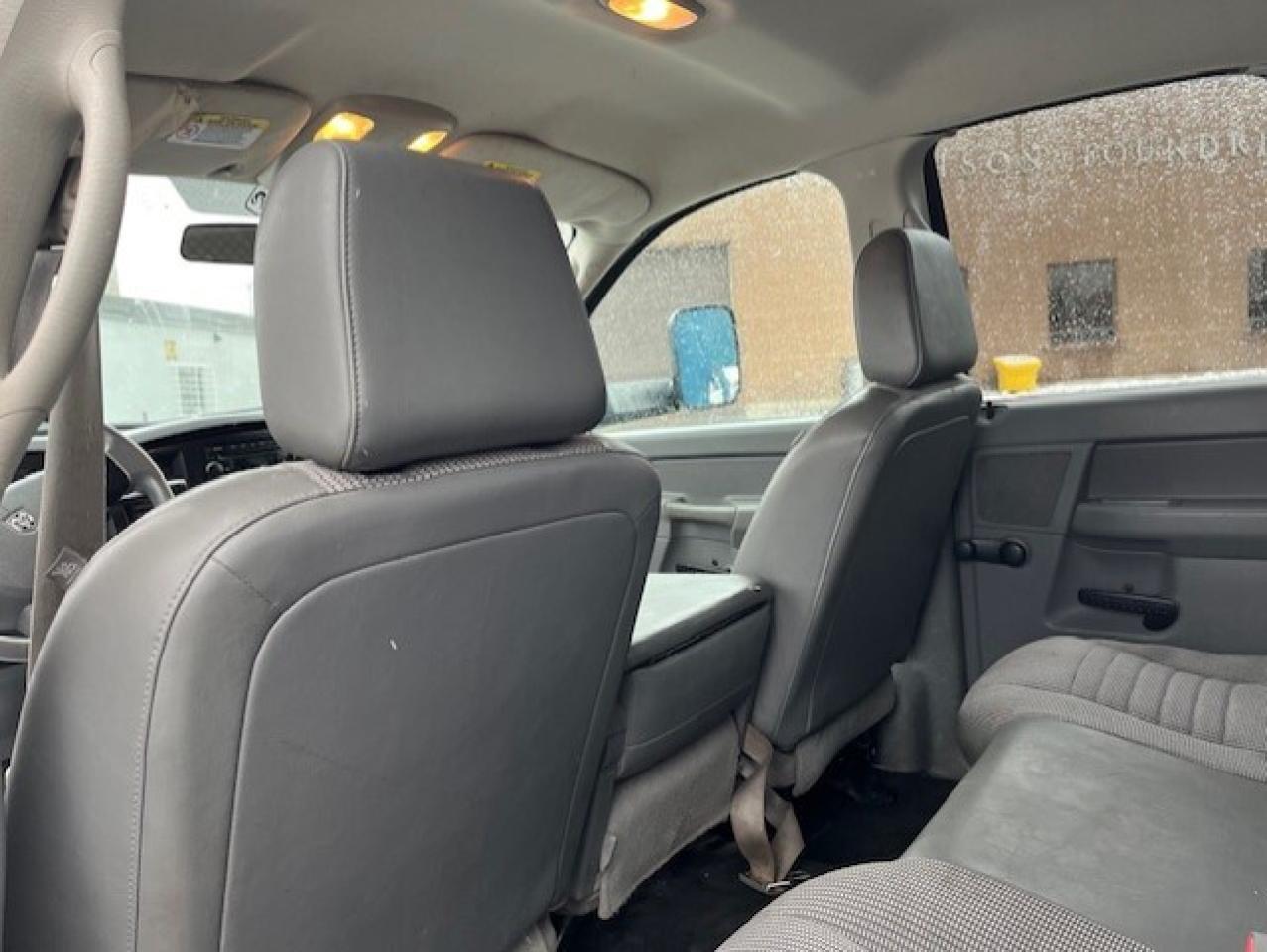 2008 Dodge RAM 5500 4500 6.7L CUMMINS DIESEL-DUMP BOX-SALTER- Photo