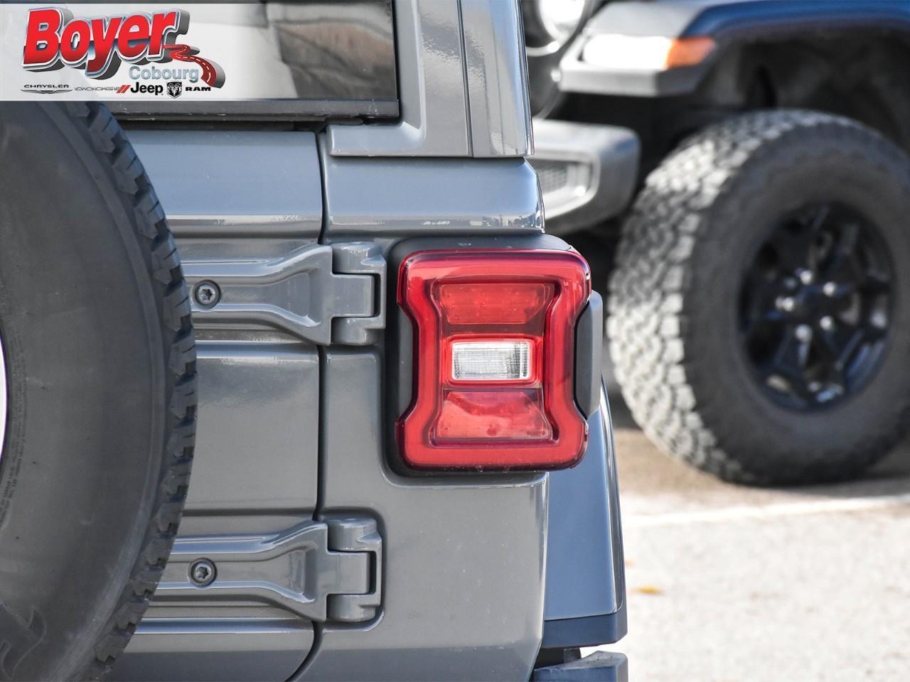 2019 Jeep WRANGLER UNLIMITED Sahara Photo