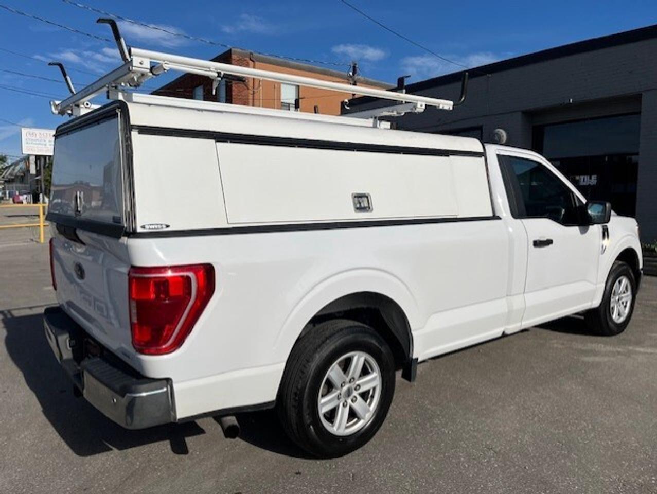 2021 Ford F-150 XLT REG-CAB 8' LONG BOX-CAP-LADDER RACKS-FINANCE! Photo4