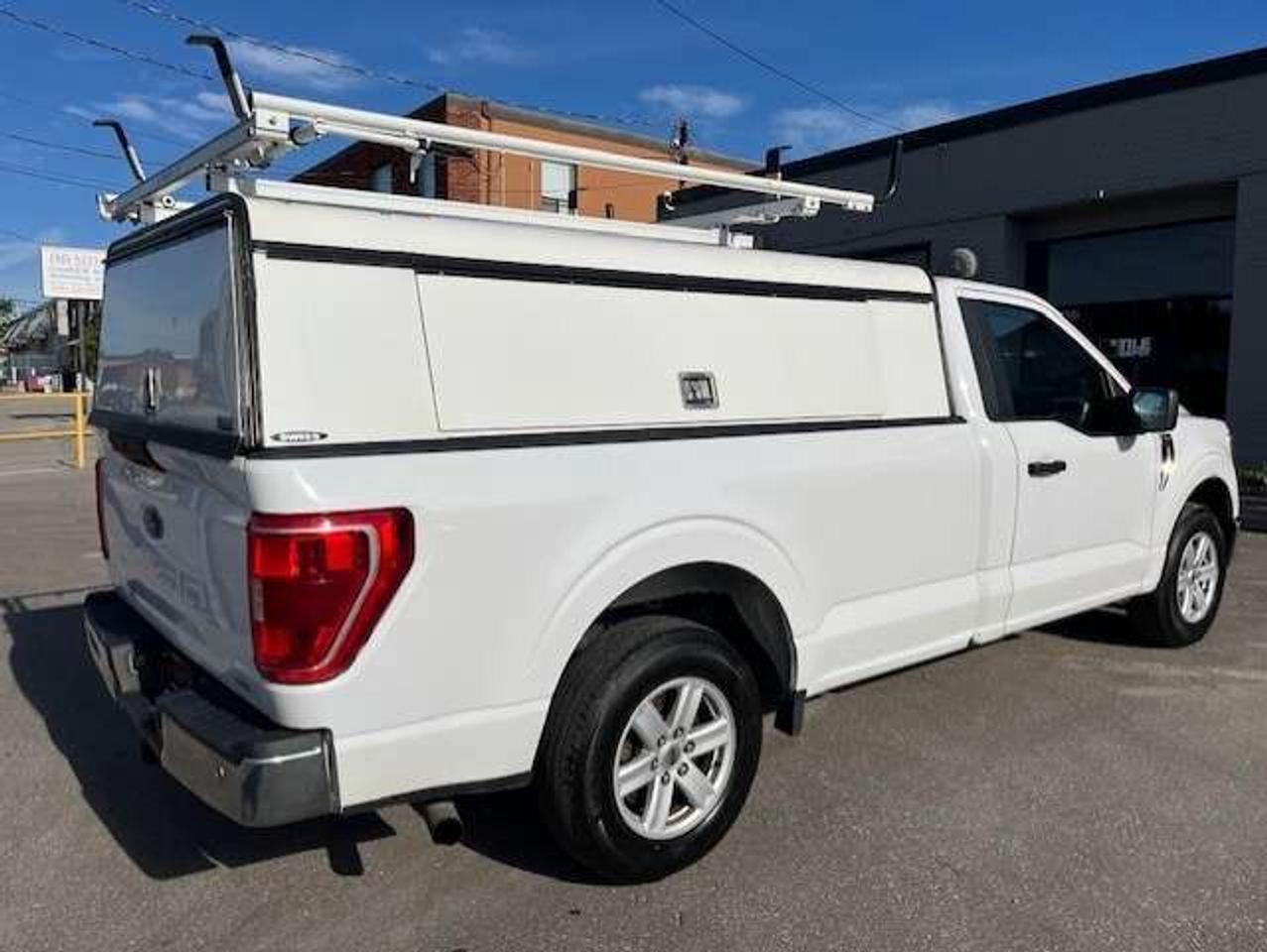 2021 Ford F-150 XLT REG-CAB 8' LONG BOX-CAP-LADDER RACKS-FINANCE! Photo4