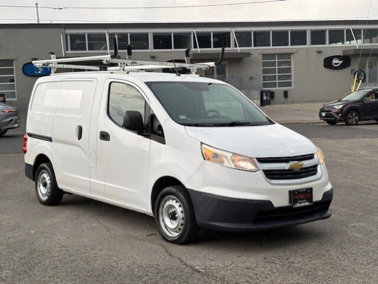 2015 Chevrolet City Express LT LADDER RACKS-DIVIDER-SHELVES-WINTER/SUMMER TIRE Photo