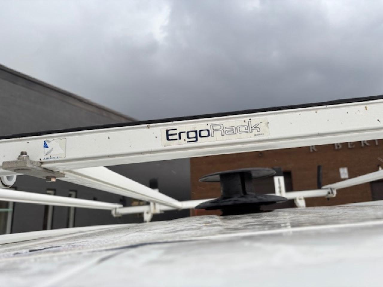 2015 Chevrolet City Express LT LADDER RACKS-DIVIDER-SHELVES-WINTER/SUMMER TIRE Photo