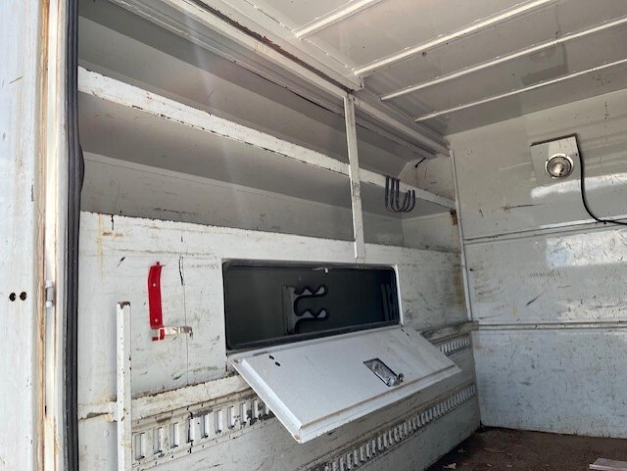 2010 Ford F-450 4WD *POWER STROKE DIESEL SERVICE-UTILITY BOX-CERTI Photo