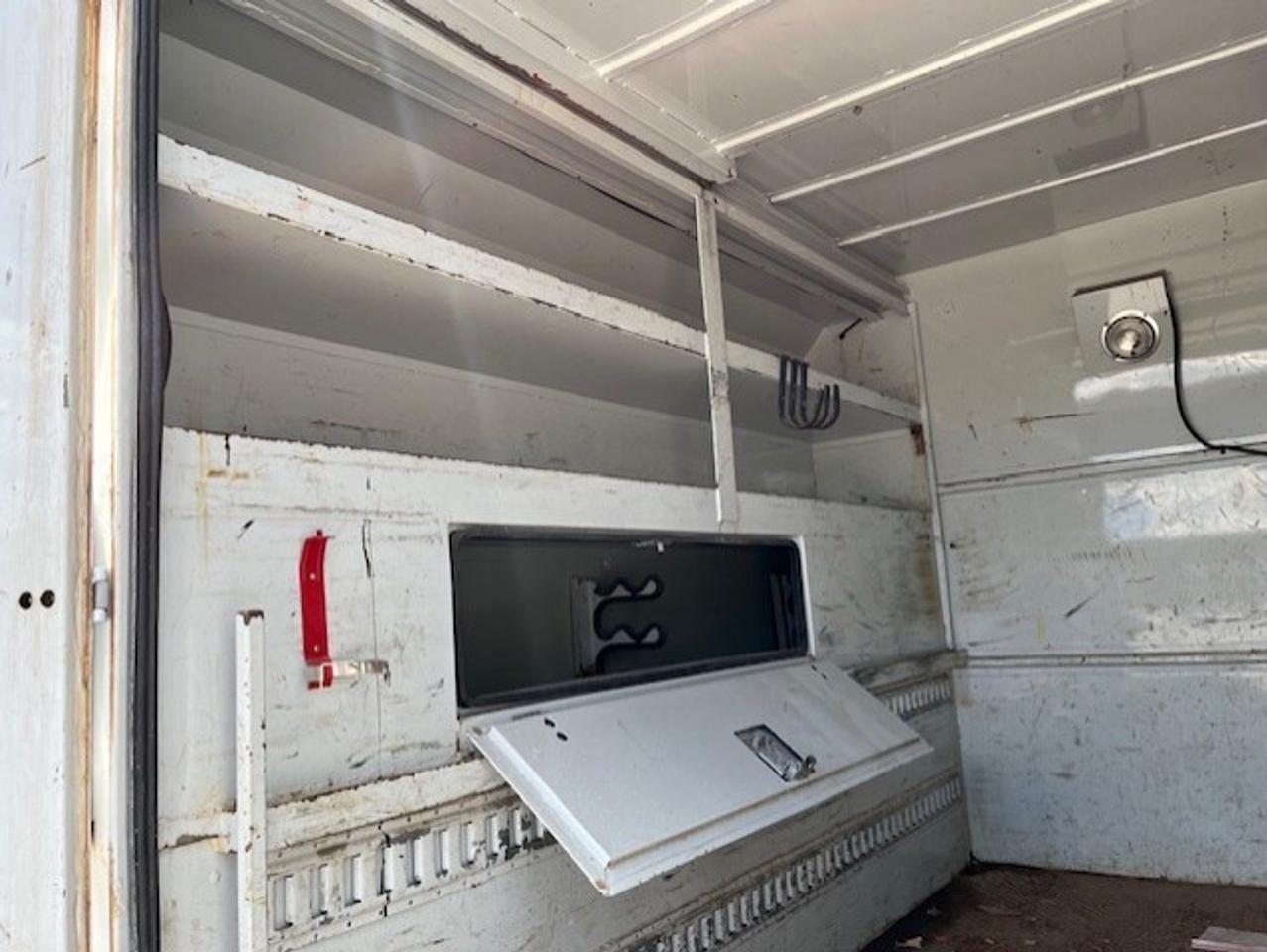 2010 Ford F-450 4WD *POWER STROKE DIESEL SERVICE-UTILITY BOX-CERTI Photo