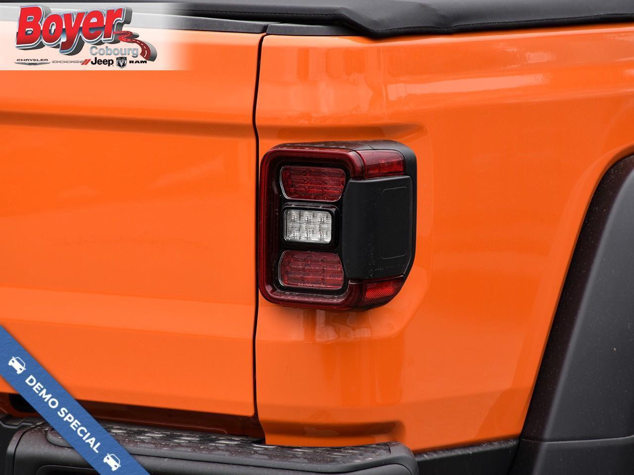 2025 Jeep Gladiator Mojave Photo