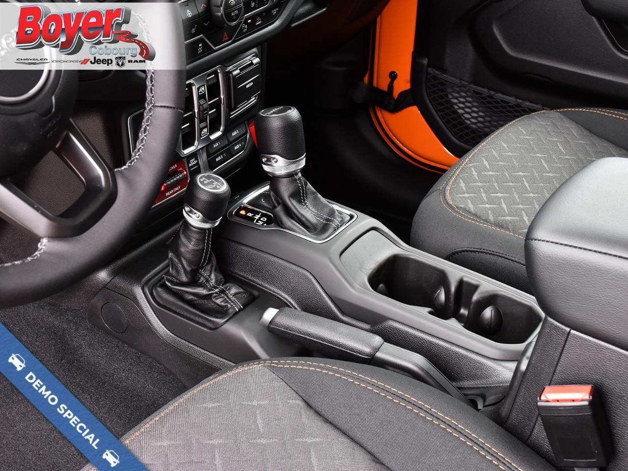 2025 Jeep Gladiator Mojave Photo