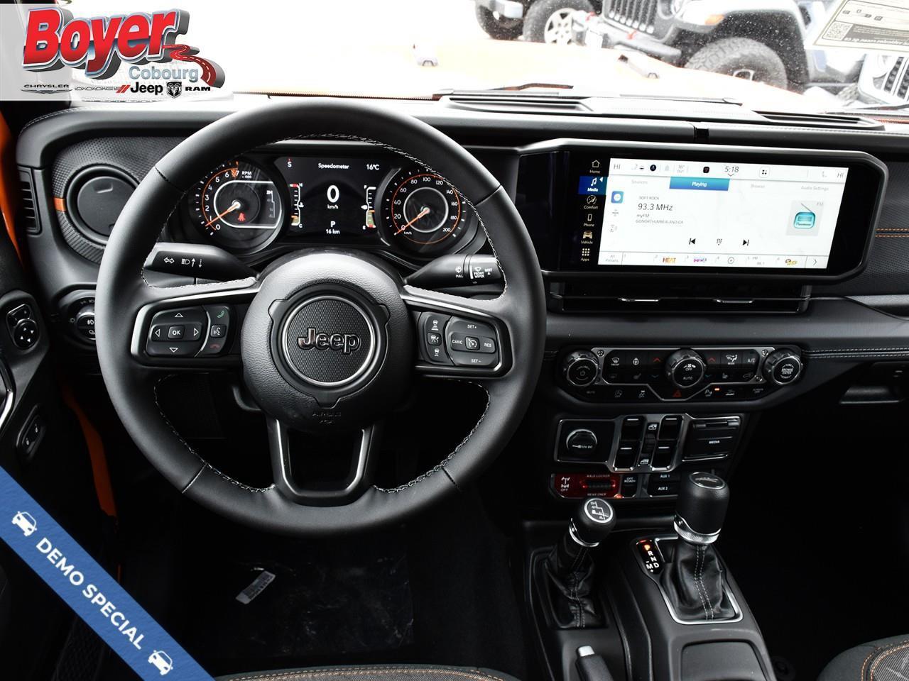 2025 Jeep Gladiator Mojave Photo