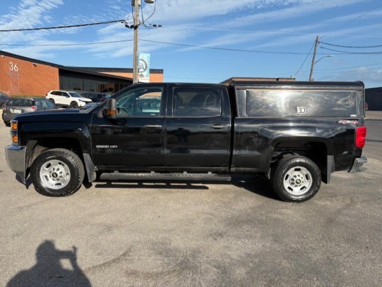 2016 Chevrolet SILVERADO 2500HD 4X4 **CREW CAB-SHORT BOX-1 OWNER-CERTIFIED** Photo