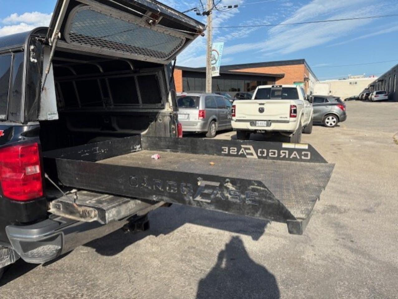 2016 Chevrolet SILVERADO 2500HD 4X4 **CREW CAB-SHORT BOX-1 OWNER-CERTIFIED** Photo