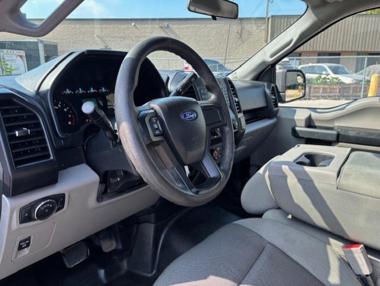 2020 Ford F-150 XL REGULAR CAB 8' LONG BOX **CAMERA-WE FINANCE** Photo