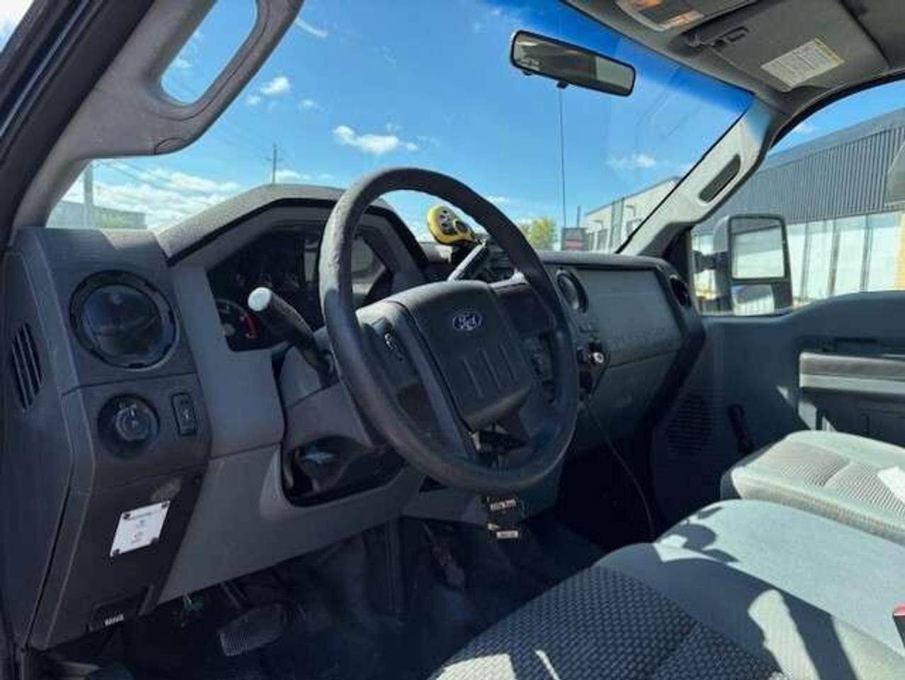 2012 Ford F-350 4WD 6.7L DIESEL-TOMMY LIFT GATE-CREW CAB-LONG BOX Photo