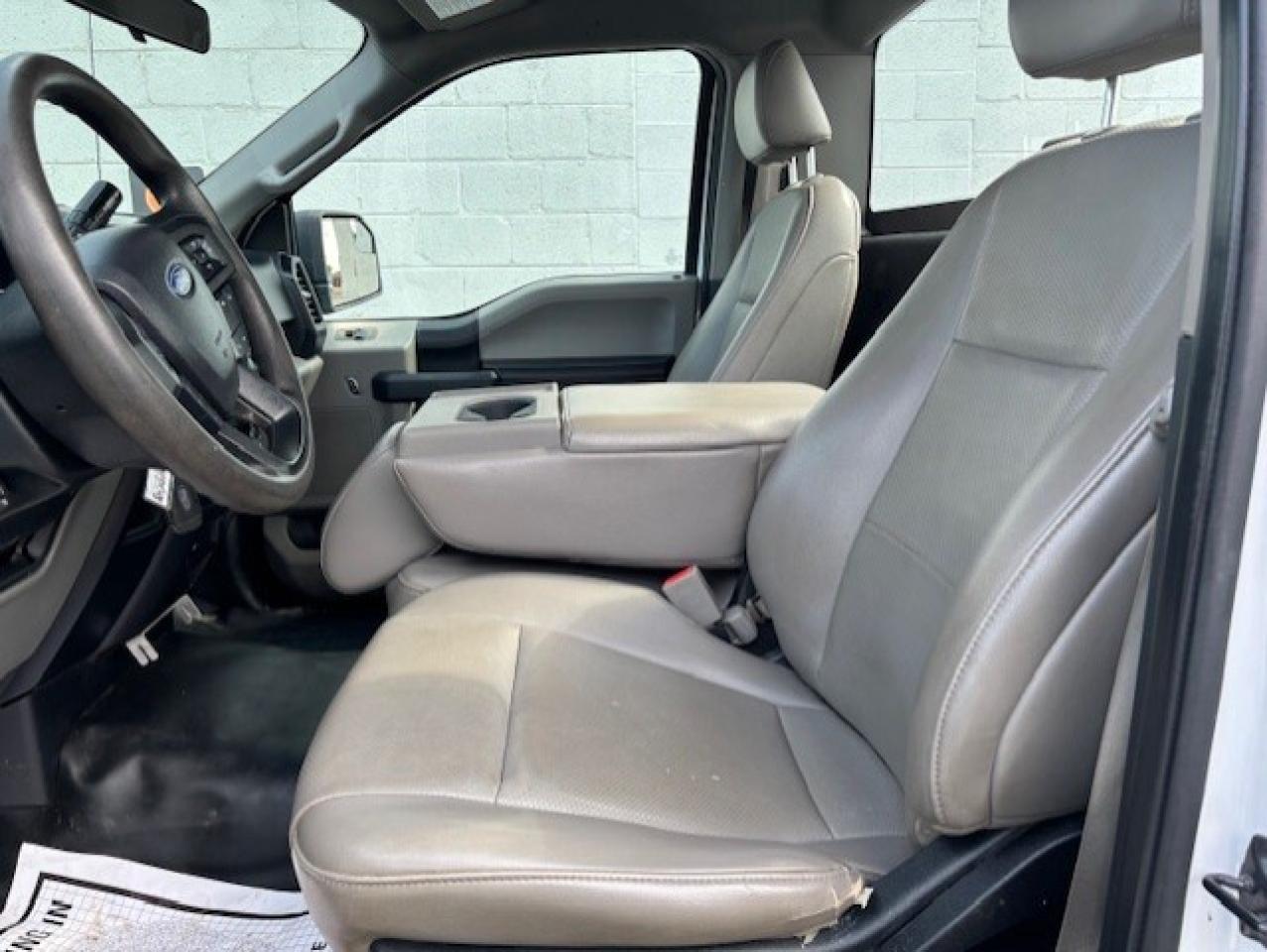 2019 Ford F-150 **REG CAB LONG BOX-CAMERA-NO ACCIDENTS-CERTIFIED** Photo