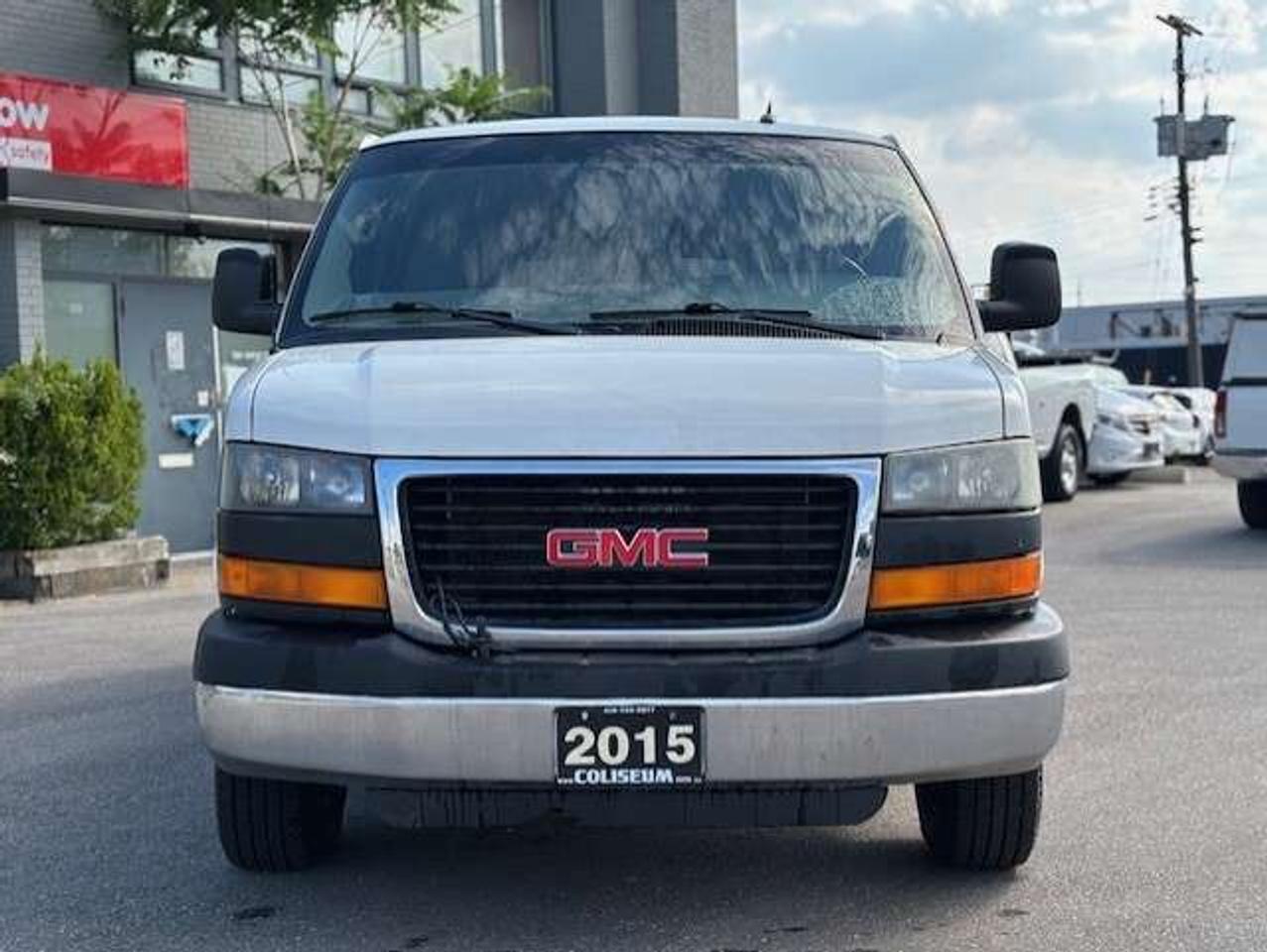 2015 GMC Savana LT 3500 15 PASSENGER-REMOTE START-CAMERA-NEW BRAKE Photo
