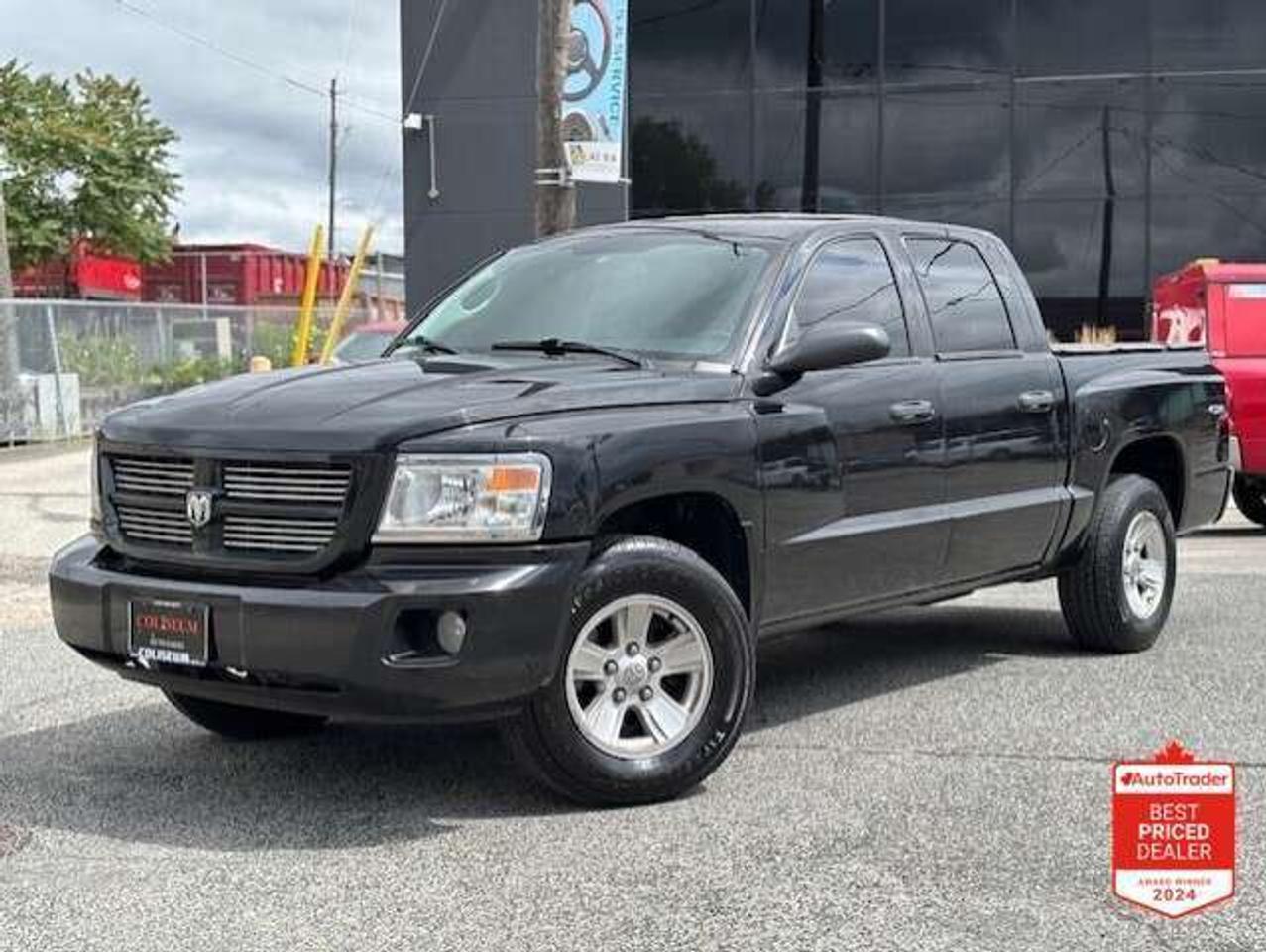 2011 RAM Dakota SXT 4WD CREW CAB 3.7L V6-TONNEAU COVER-NEW BRAKES Photo