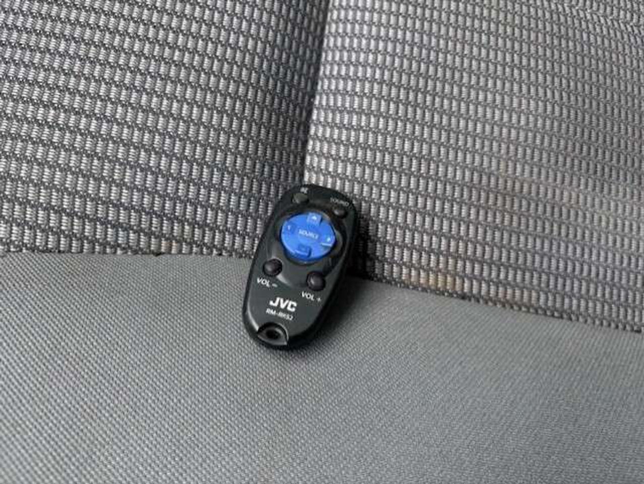 2011 RAM Dakota SXT 4WD CREW CAB 3.7L V6-TONNEAU COVER-NEW BRAKES Photo