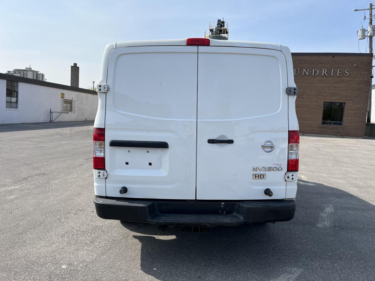 2012 Nissan NV 2500 V6 S **CERTIFIED-NEW BRAKES** Photo4