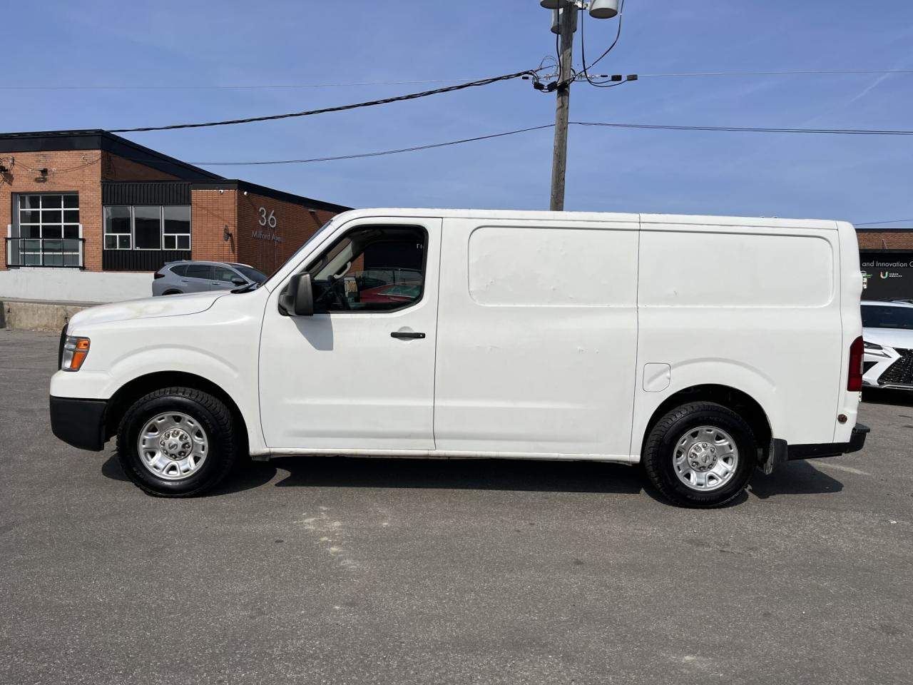 2012 Nissan NV 2500 V6 S **CERTIFIED-NEW BRAKES** Photo2