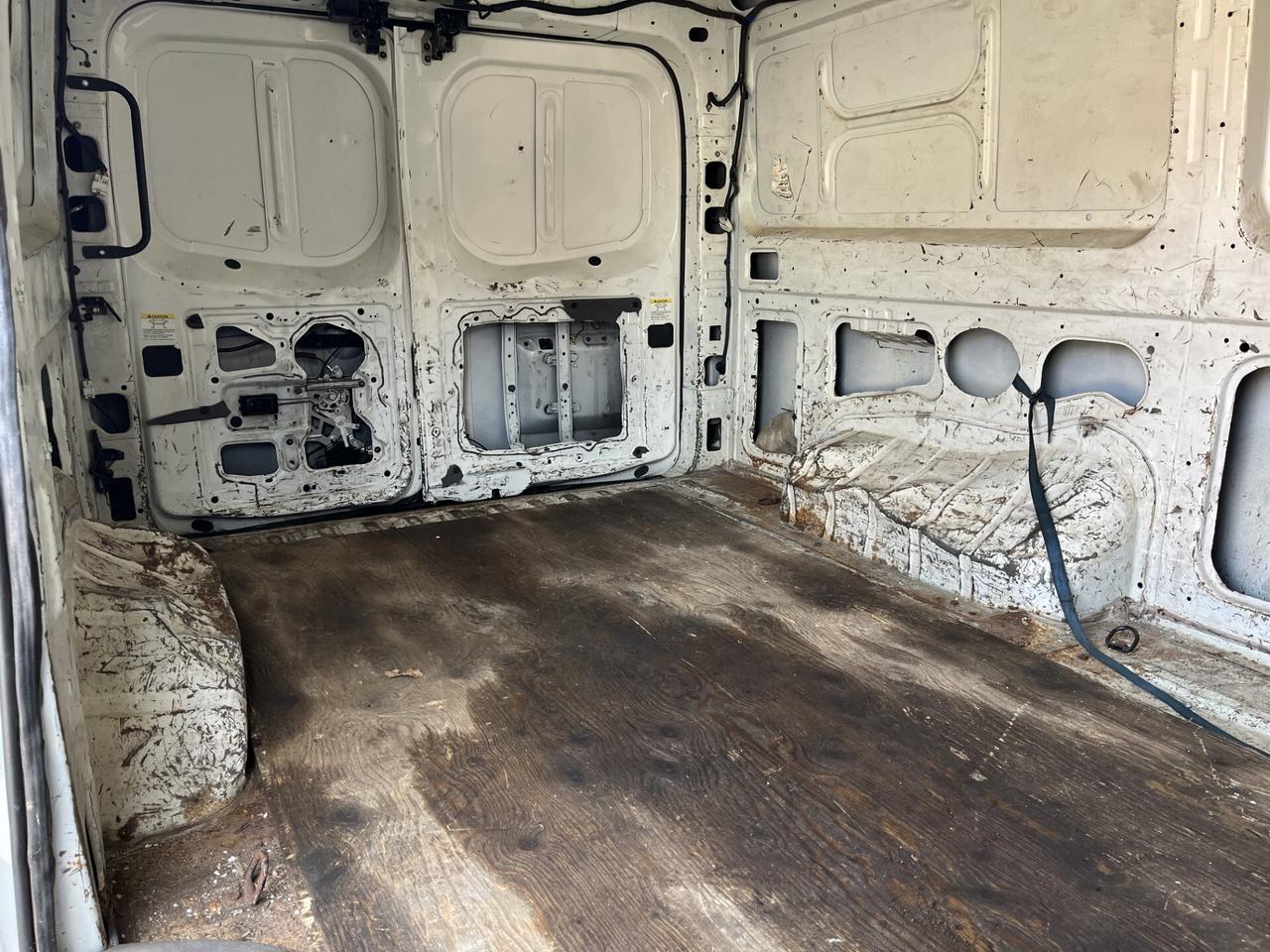 2012 Nissan NV 2500 V6 S **CERTIFIED-NEW BRAKES** Photo