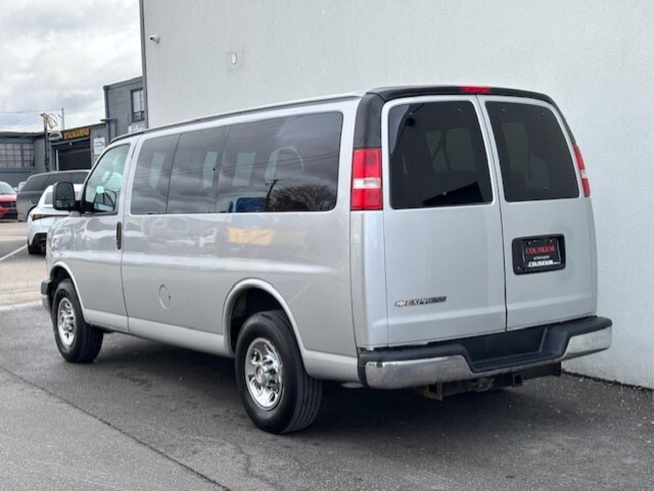 2018 Chevrolet Express Passenger LT 2500 **12 PASSENGER-CAMERA-TOW PKG-CERTIFIED** Photo