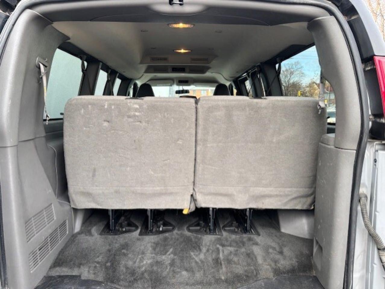 2018 Chevrolet Express Passenger LT 2500 **12 PASSENGER-CAMERA-TOW PKG-CERTIFIED** Photo