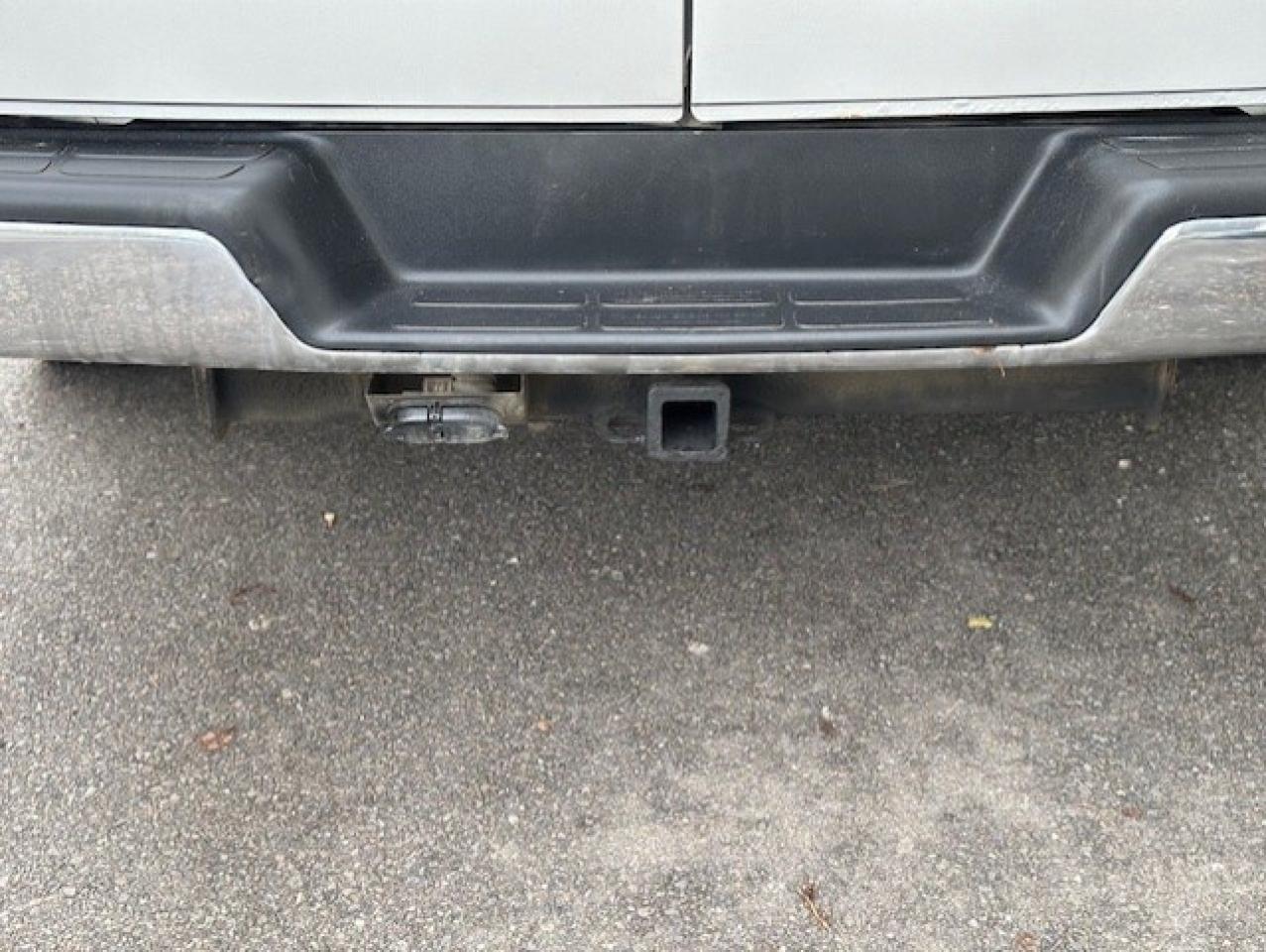 2018 Chevrolet Express Passenger LT 2500 **12 PASSENGER-CAMERA-TOW PKG-CERTIFIED** Photo