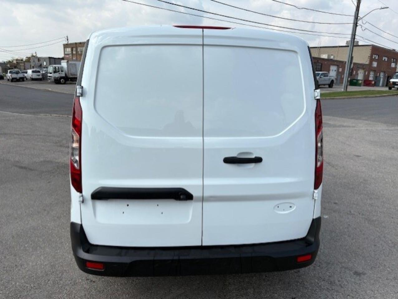 2021 Ford Transit Connect XLT **BACK UP CAMERA-SHELVES-DIVIDER-NO WINDOWS** Photo