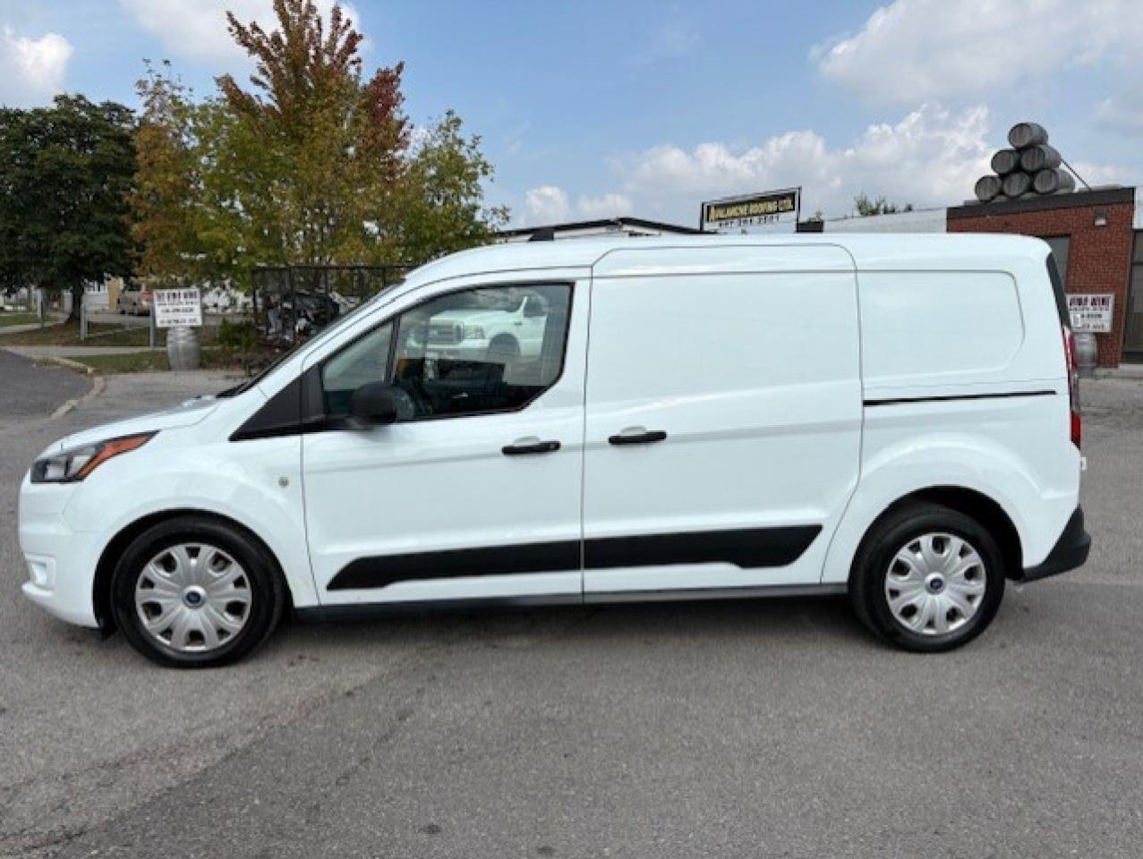 2021 Ford Transit Connect XLT **BACK UP CAMERA-SHELVES-DIVIDER-NO WINDOWS** Photo