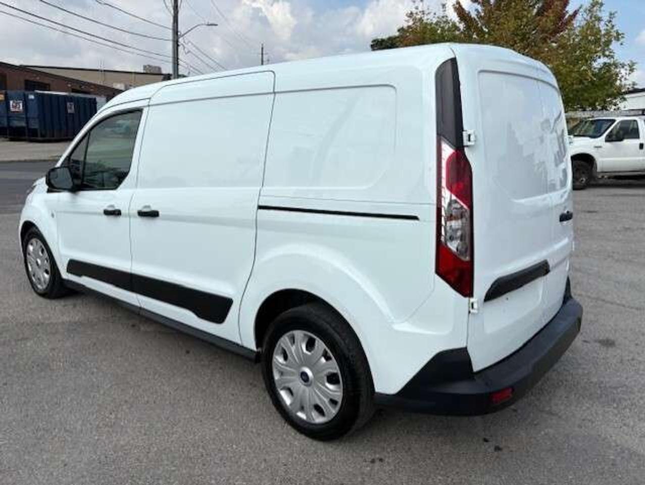 2021 Ford Transit Connect XLT **BACK UP CAMERA-SHELVES-DIVIDER-NO WINDOWS** Photo