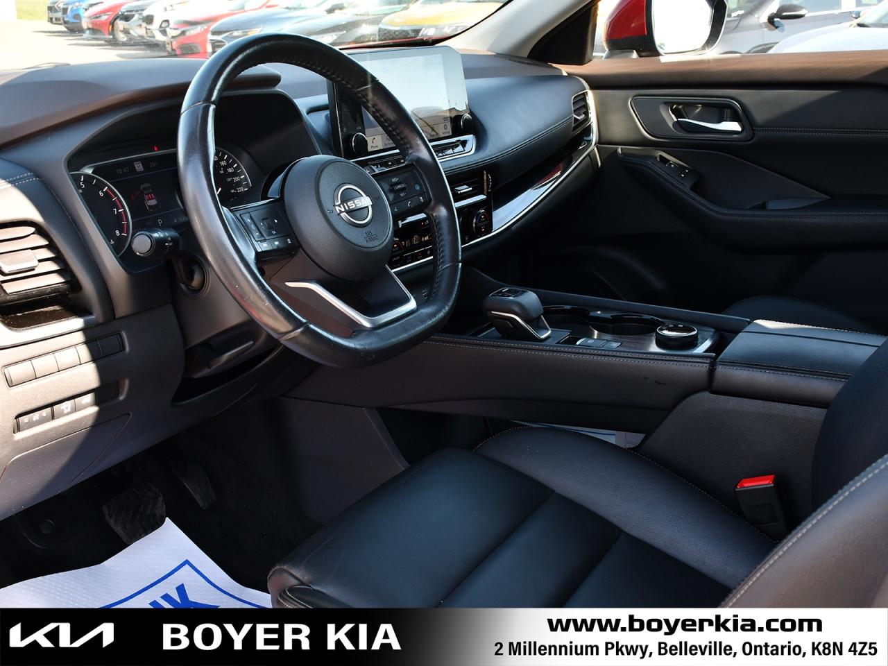 2023 Nissan Rogue SL NAVIGATION / LEATHER / SUNROOF Photo