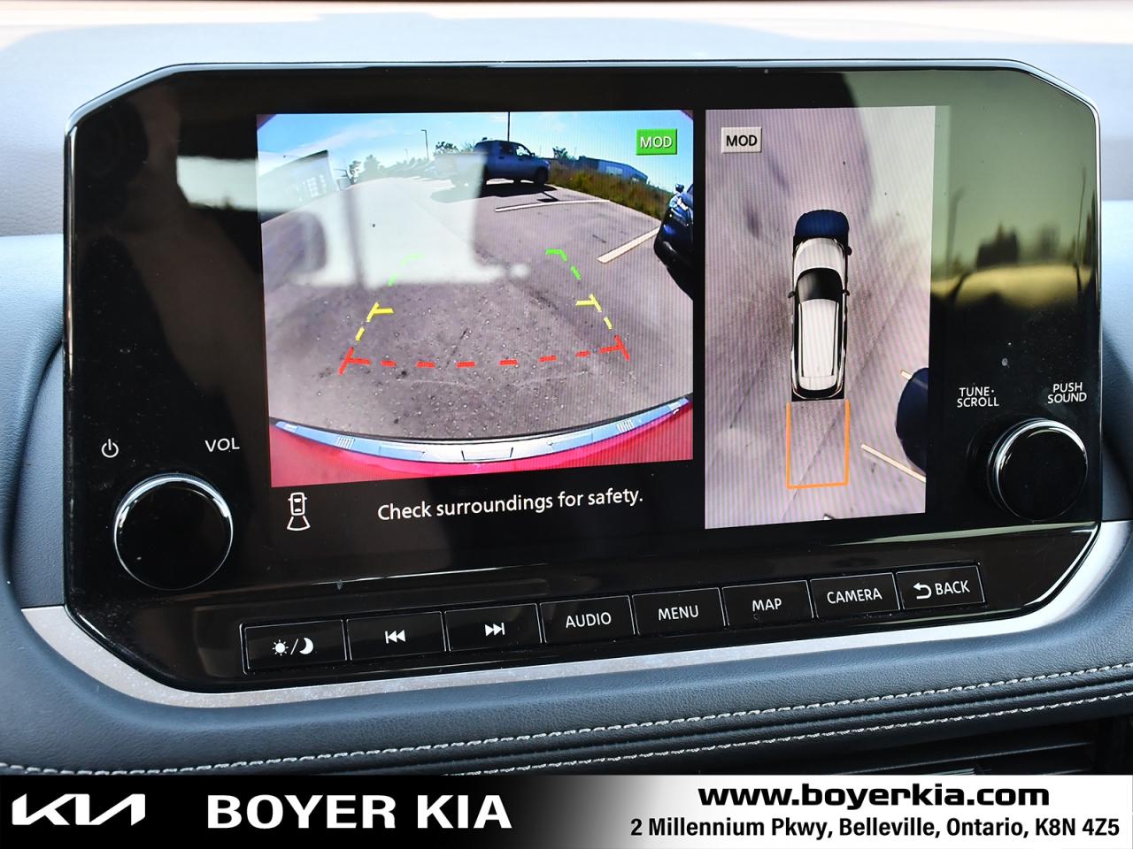 2023 Nissan Rogue SL NAVIGATION / LEATHER / SUNROOF Photo