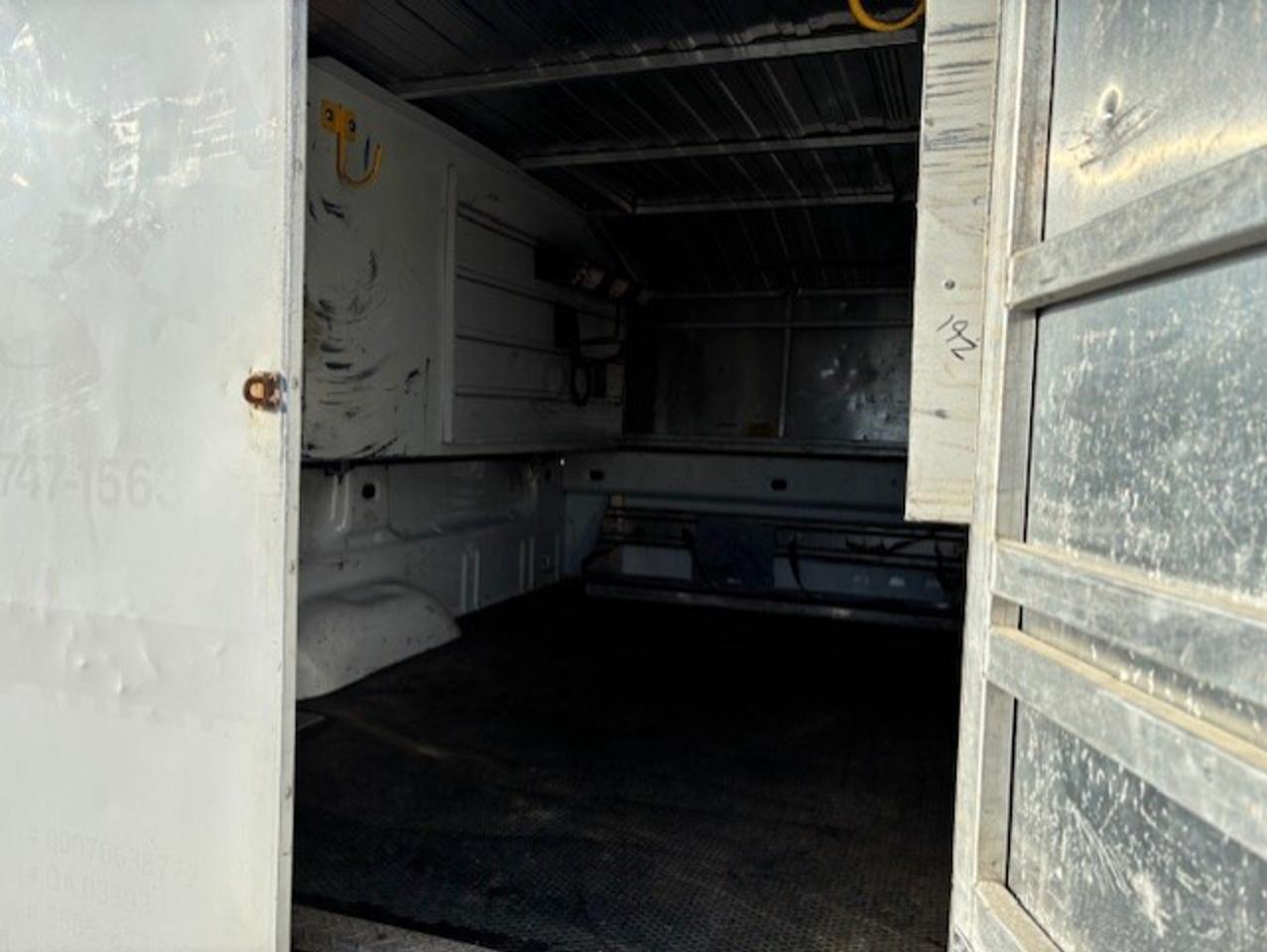 2018 Chevrolet Silverado 1500 V6 REGULAR CAB LONG BOX-CAP-LADDER RACKS-TOW PKG. Photo