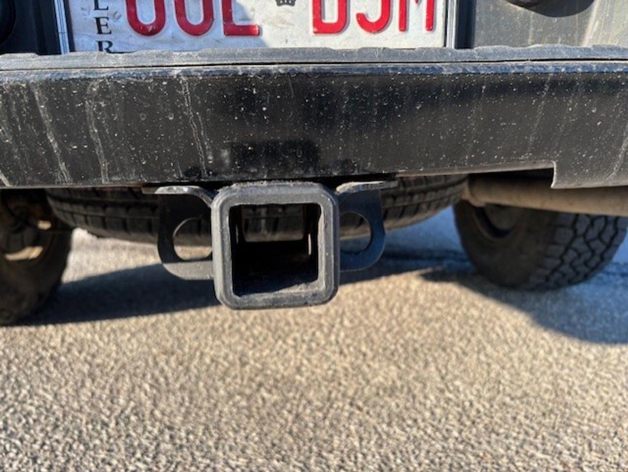 2018 Chevrolet Silverado 1500 V6 REGULAR CAB LONG BOX-CAP-LADDER RACKS-TOW PKG. Photo