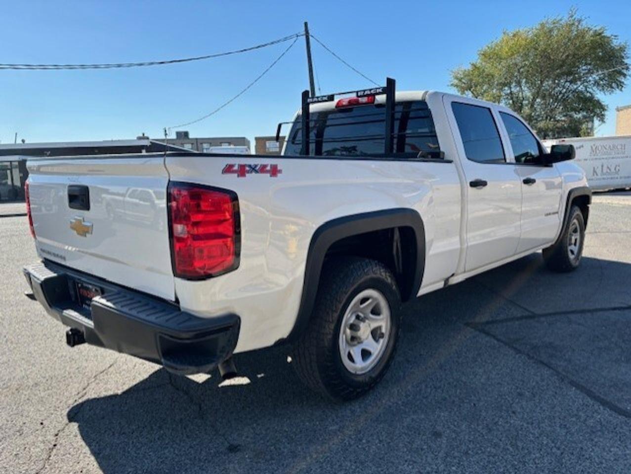 2017 Chevrolet Silverado 1500 4WD V8 5.3L-1 OWNER-ONLY 118KM-CREW CAB-CERTIFIED! Photo