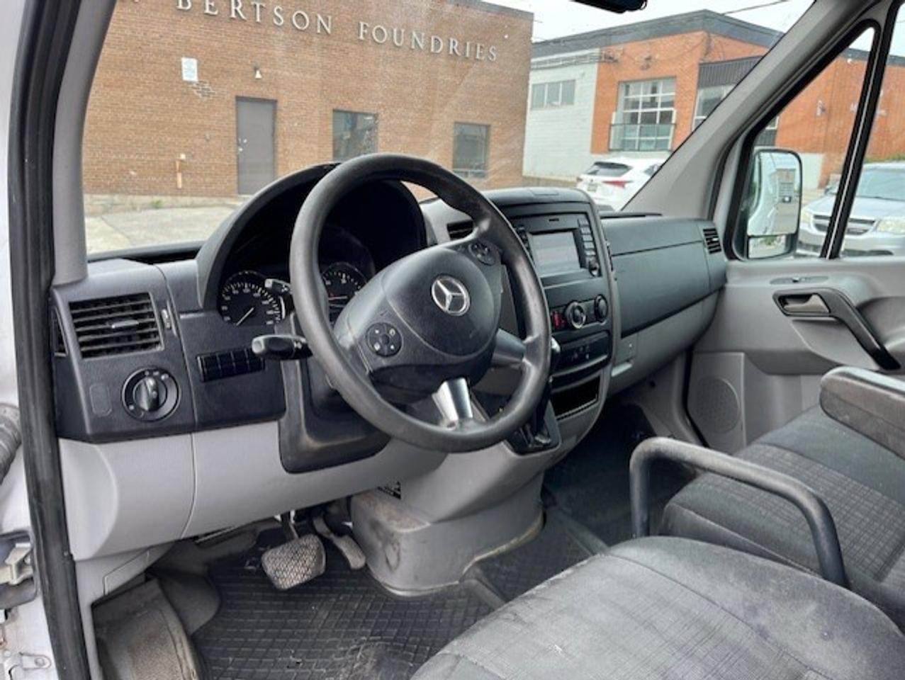 2014 Mercedes-Benz Sprinter 2500 144 LOW ROOF-RARE 3 PASSENGER-CAMERA-DIVIDER! Photo