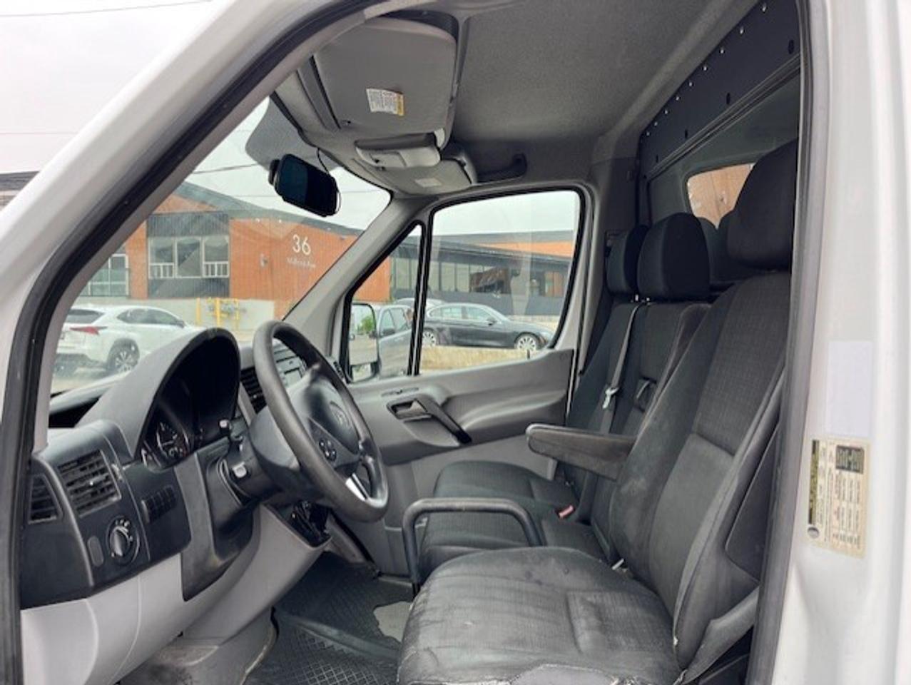 2014 Mercedes-Benz Sprinter 2500 144 LOW ROOF-RARE 3 PASSENGER-CAMERA-DIVIDER! Photo