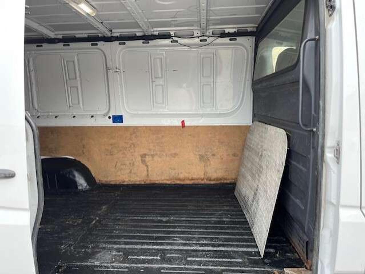 2014 Mercedes-Benz Sprinter 2500 144 LOW ROOF-RARE 3 PASSENGER-CAMERA-DIVIDER! Photo
