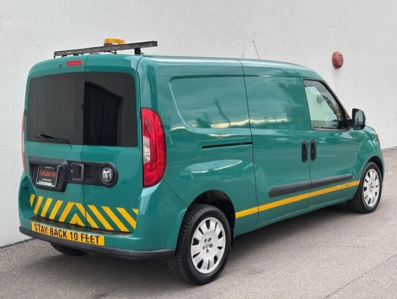 2016 RAM Promaster City Wagon SLT **ONLY 70,000KM-CAMERA-DIVIDER-2 TO CHOOSE!! Photo4