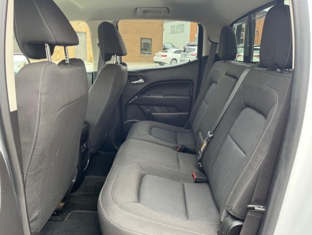 2016 Chevrolet Colorado LT 4WD **CREW CAB-CAMERA-REMOTE START-TOW PKG.** Photo