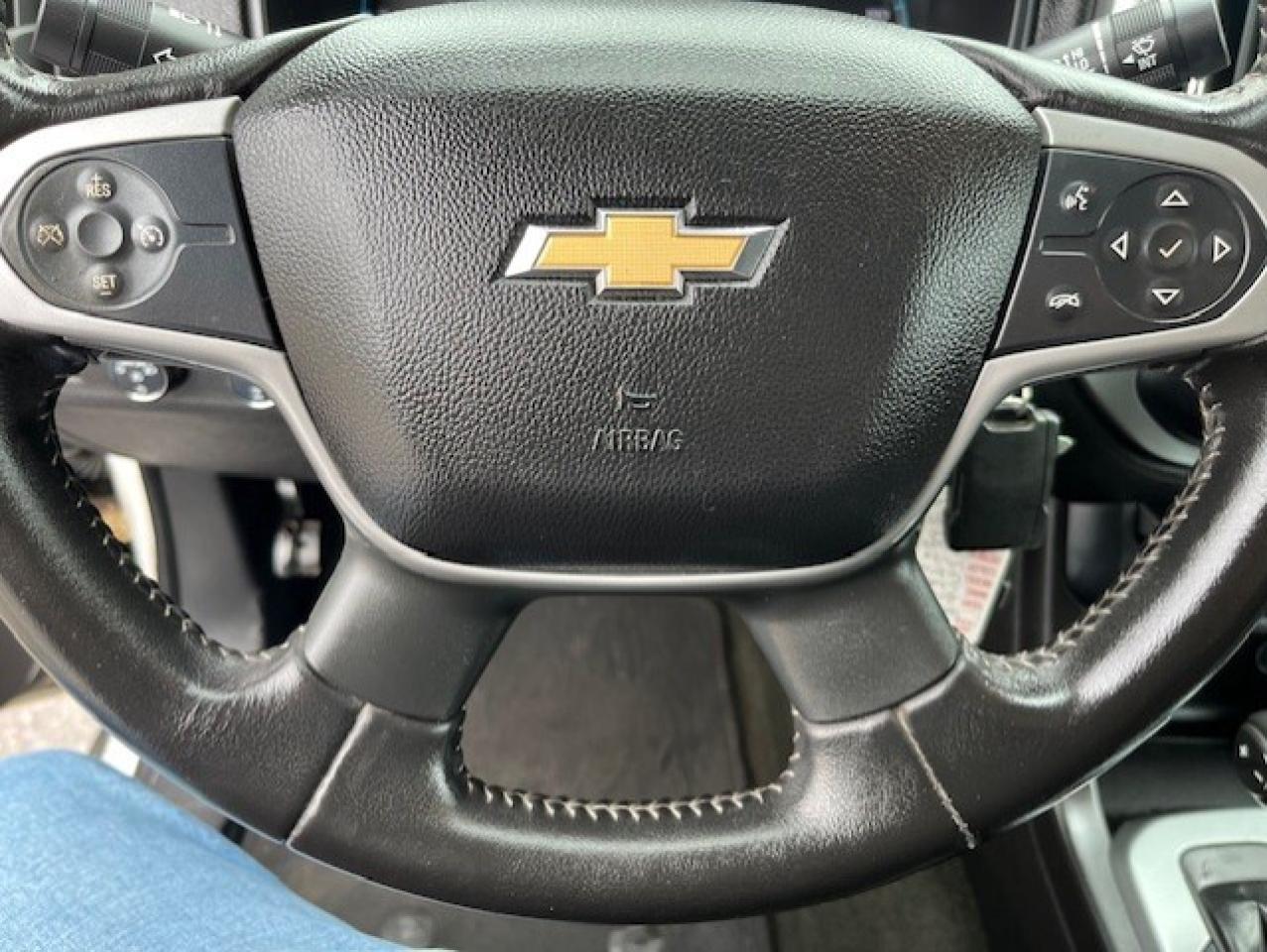 2016 Chevrolet Colorado LT 4WD **CREW CAB-CAMERA-REMOTE START-TOW PKG.** Photo